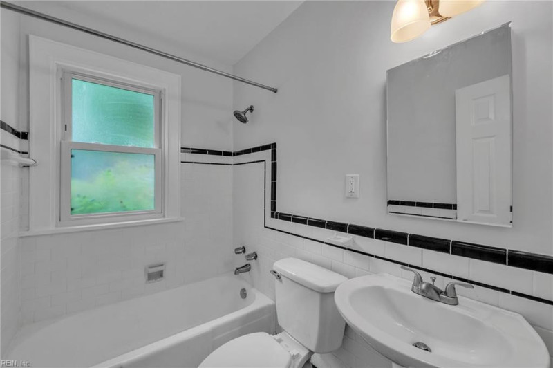 Photo 16 of 30 residential for sale in Norfolk virginia