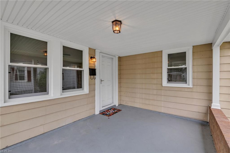 Photo 2 of 30 residential for sale in Norfolk virginia