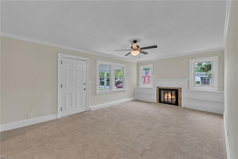Photo 4 of 30 residential for sale in Norfolk virginia