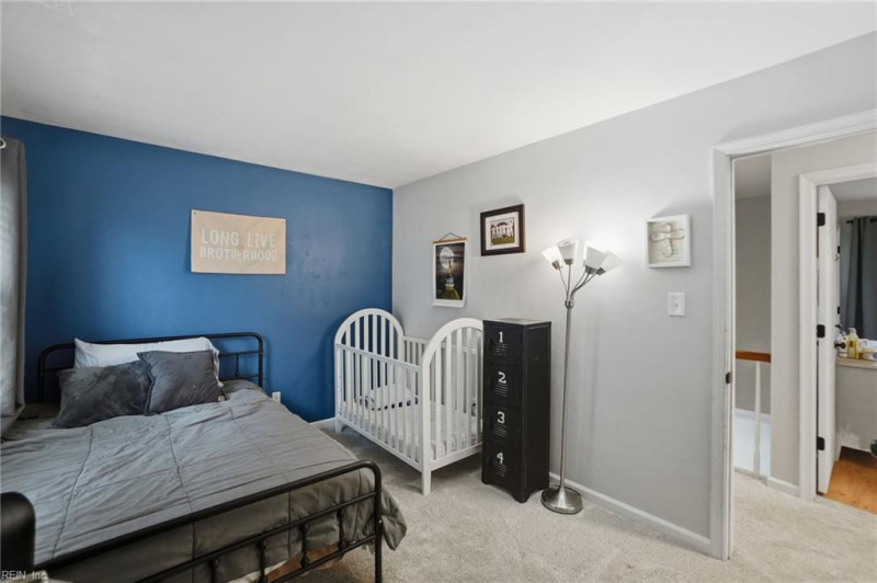 Photo 24 of 50 residential for sale in Chesapeake virginia
