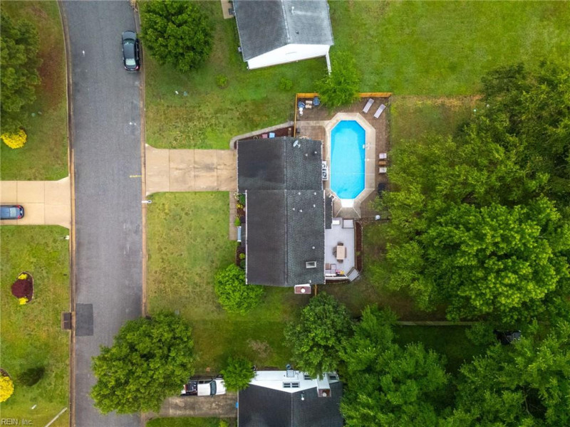 Photo 35 of 50 residential for sale in Chesapeake virginia