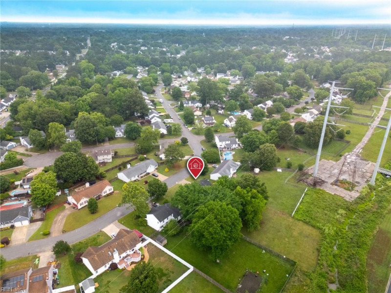 Photo 42 of 50 residential for sale in Chesapeake virginia