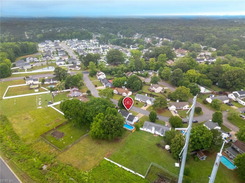 Photo 44 of 50 residential for sale in Chesapeake virginia