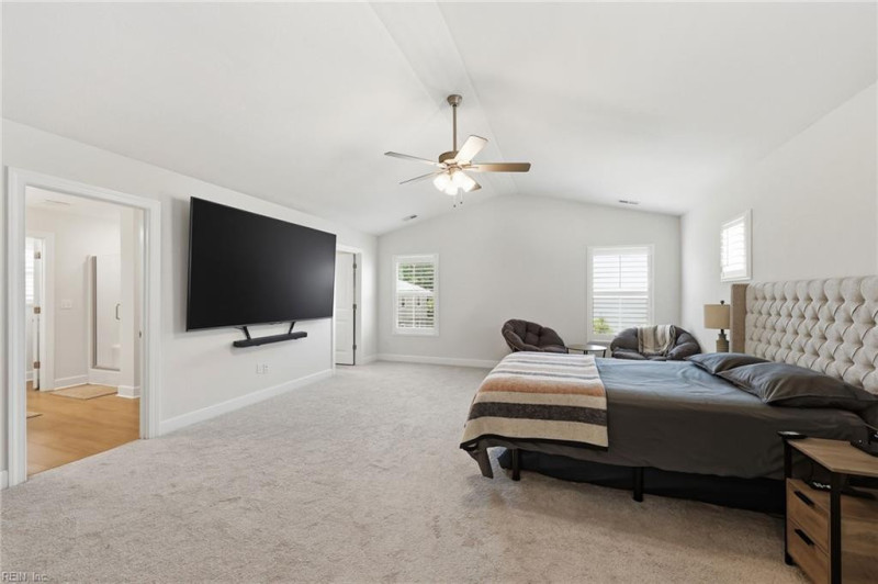 Photo 15 of 45 residential for sale in Norfolk virginia