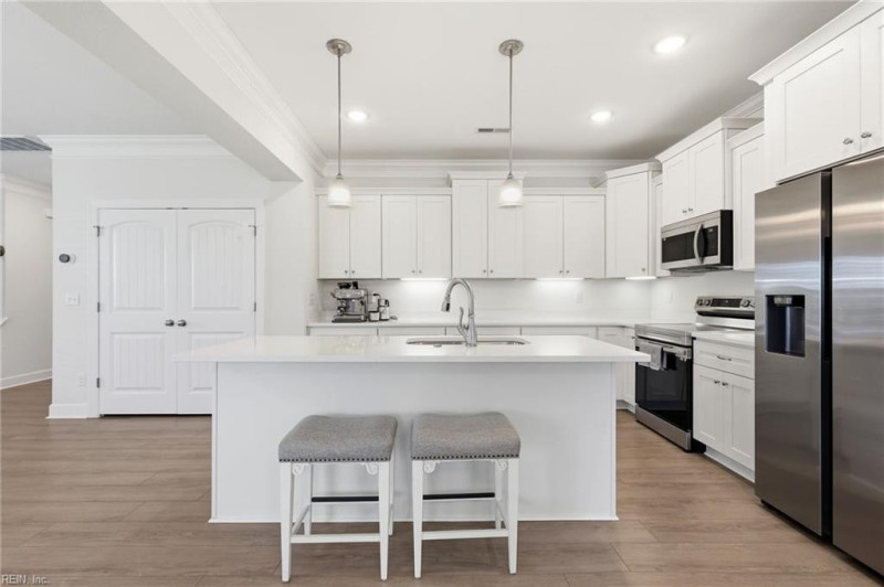 Photo 6 of 45 residential for sale in Norfolk virginia