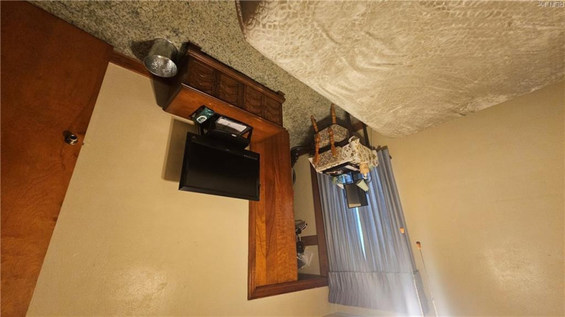 Photo 2 of 8 residential for sale in Portsmouth virginia