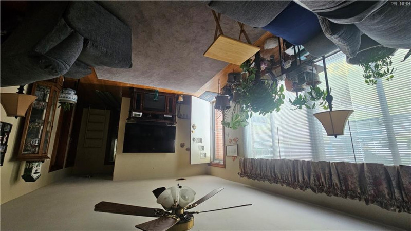 Photo 7 of 8 residential for sale in Portsmouth virginia