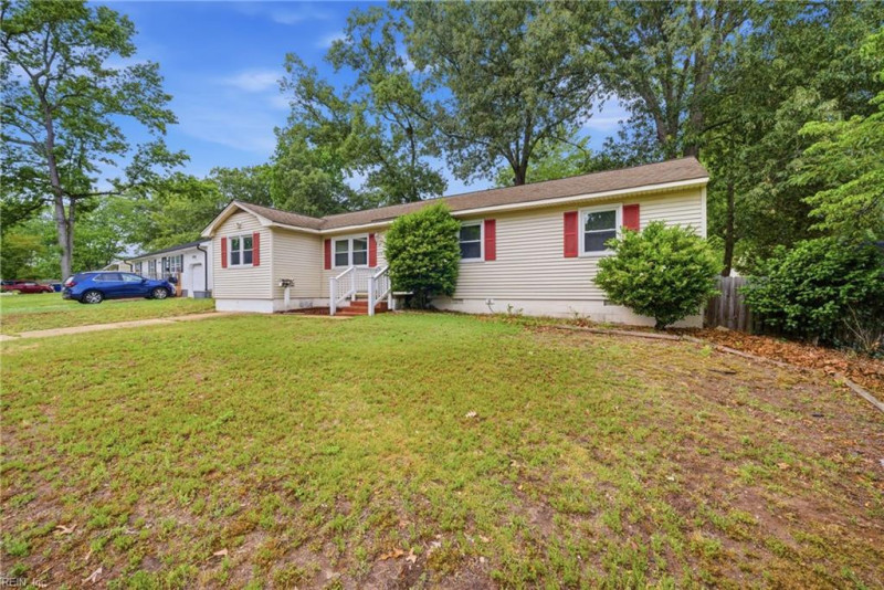 Photo 2 of 28 residential for sale in Newport News virginia