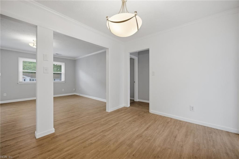 Photo 6 of 28 residential for sale in Newport News virginia
