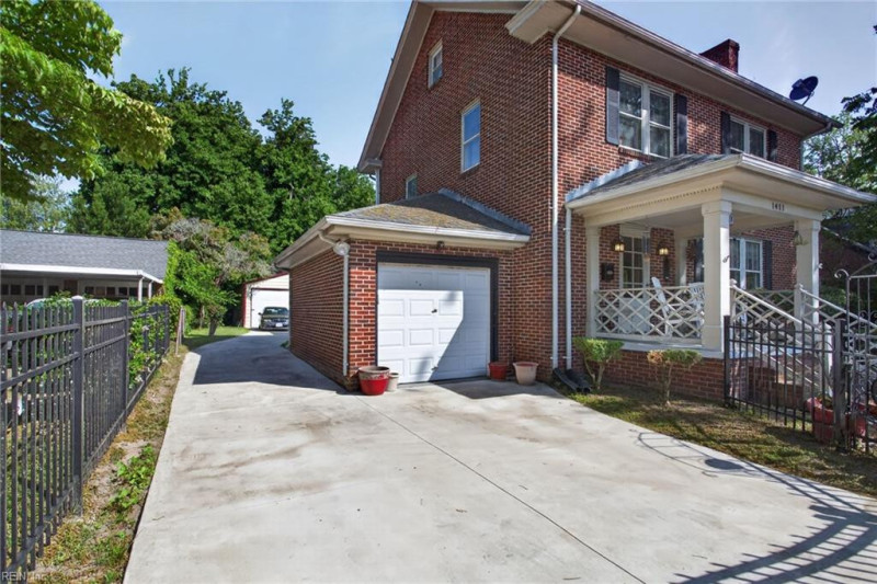 Photo 33 of 44 residential for sale in Hampton virginia Photo 33 of 44 residential for sale in Hampton virginia