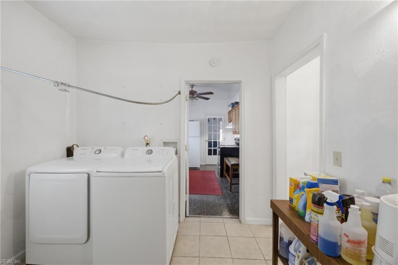 Photo 6 of 25 residential for sale in Norfolk virginia