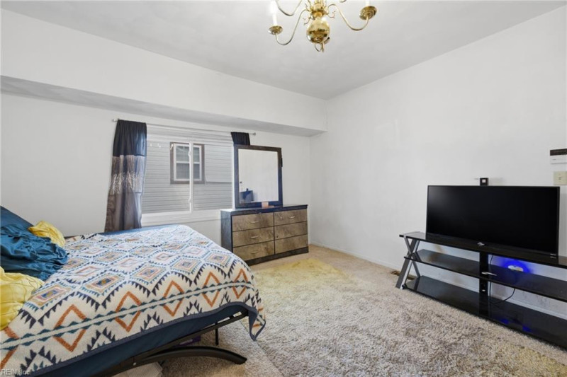 Photo 8 of 25 residential for sale in Norfolk virginia