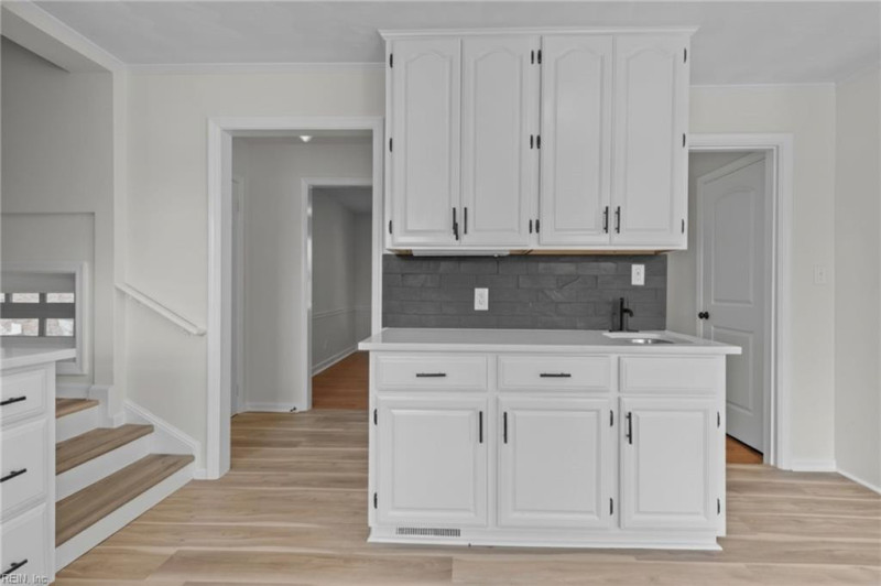 Photo 12 of 30 residential for sale in Norfolk virginia