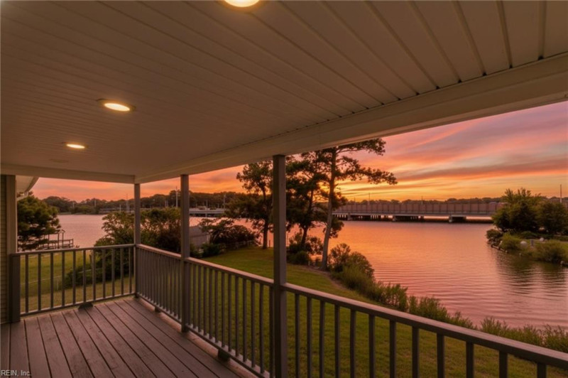 Photo 17 of 30 residential for sale in Norfolk virginia