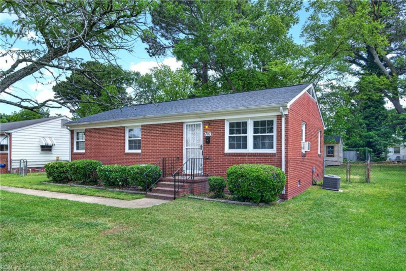 Photo 1 of 19 residential for sale in Hampton virginia