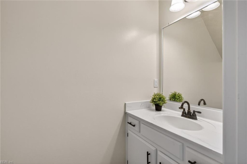 Photo 20 of 34 residential for sale in Newport News virginia
