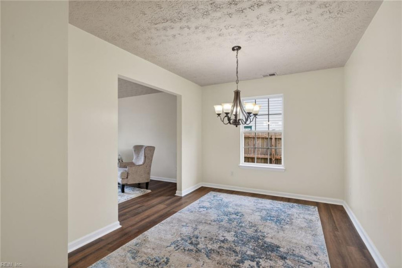 Photo 9 of 34 residential for sale in Newport News virginia