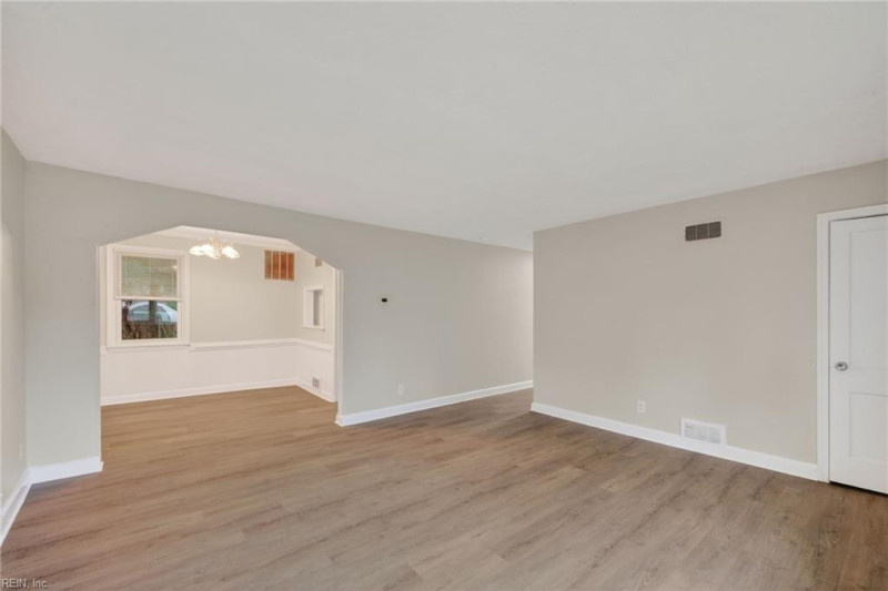 Photo 4 of 24 residential for sale in Norfolk virginia