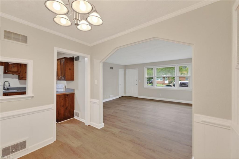 Photo 6 of 24 residential for sale in Norfolk virginia