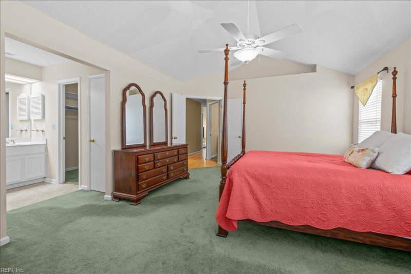 Photo 27 of 42 residential for sale in Chesapeake virginia