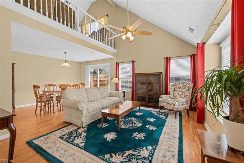 Photo 3 of 42 residential for sale in Chesapeake virginia