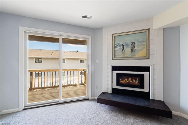 Photo 13 of 36 residential for sale in Norfolk virginia