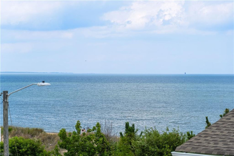 Photo 27 of 36 residential for sale in Norfolk virginia