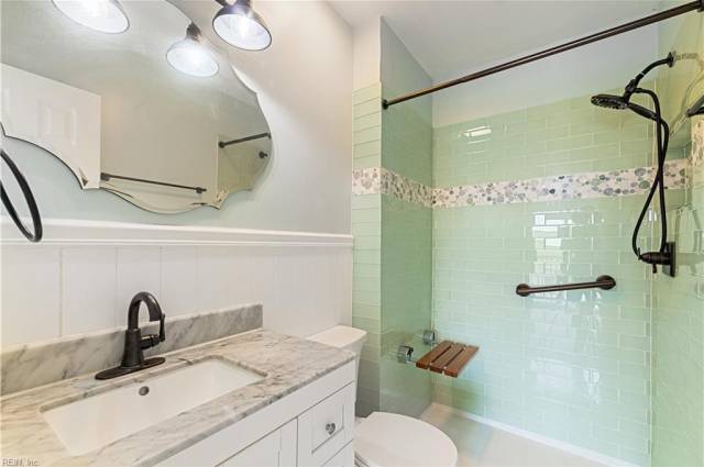 Ensuite Bath - Bedroom 1