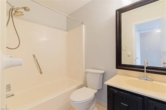 Ensuite Bath - Bedroom 2