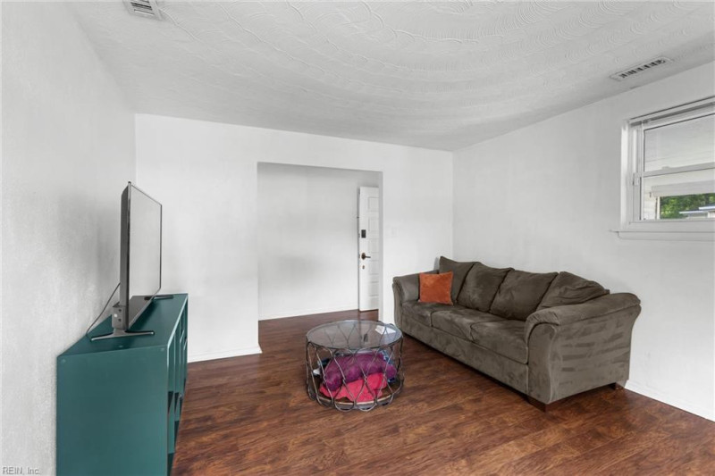 Photo 6 of 24 residential for sale in Norfolk virginia