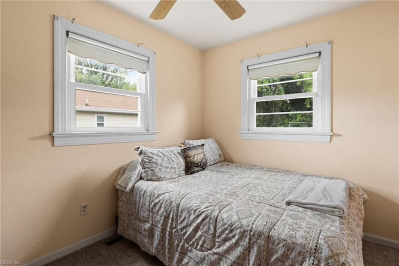 Photo 16 of 21 residential for sale in Hampton virginia