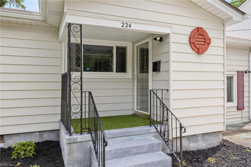 Photo 2 of 21 residential for sale in Hampton virginia