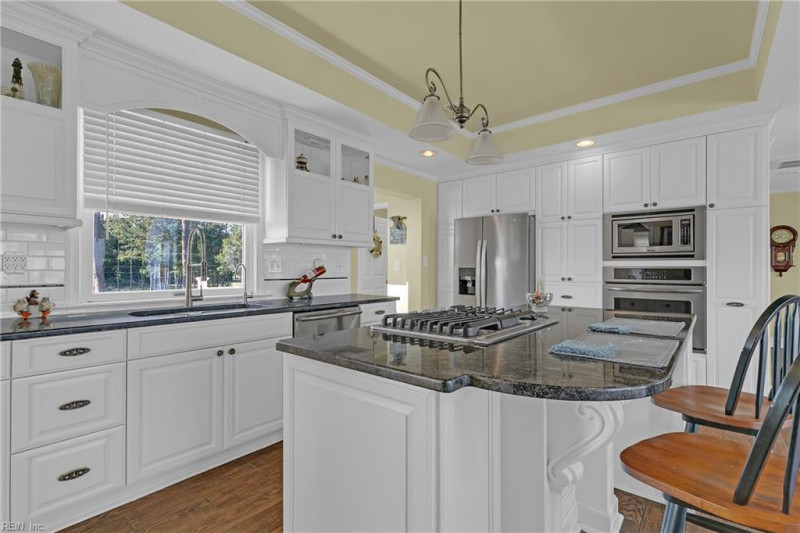 Photo 15 of 50 residential for sale in Mathews County virginia