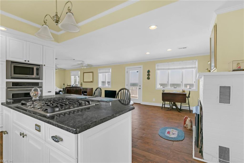 Photo 16 of 50 residential for sale in Mathews County virginia