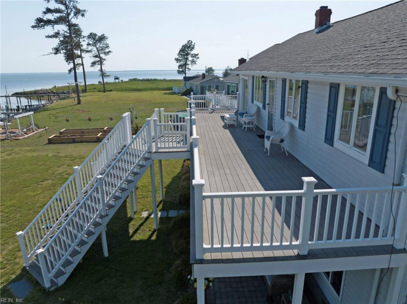 Photo 30 of 50 residential for sale in Mathews County virginia