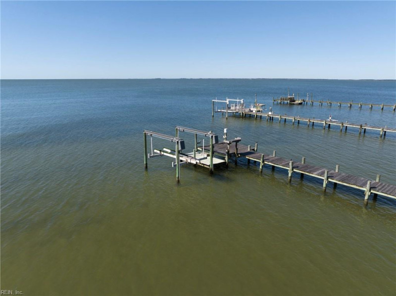 Photo 4 of 50 residential for sale in Mathews County virginia