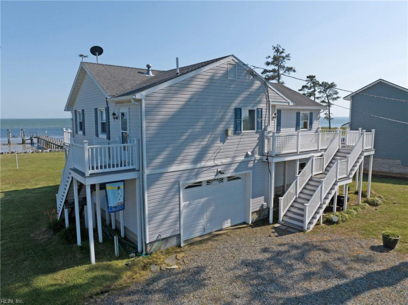 Photo 45 of 50 residential for sale in Mathews County virginia