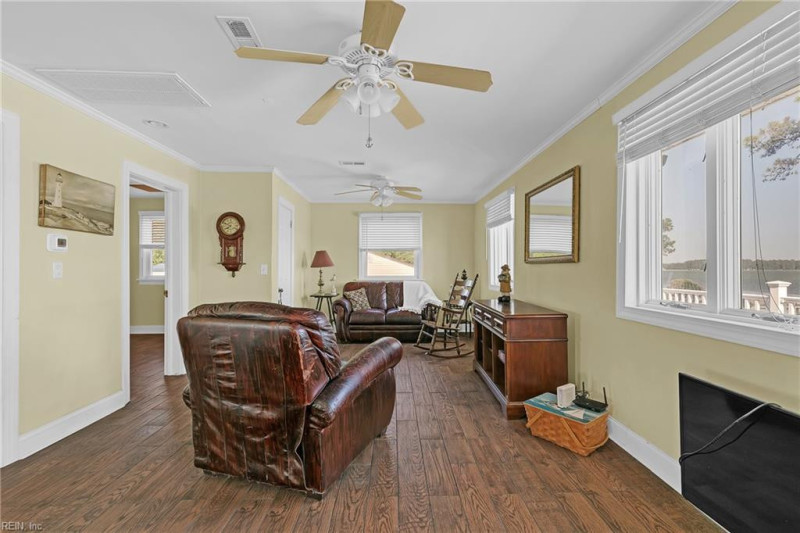 Photo 8 of 50 residential for sale in Mathews County virginia