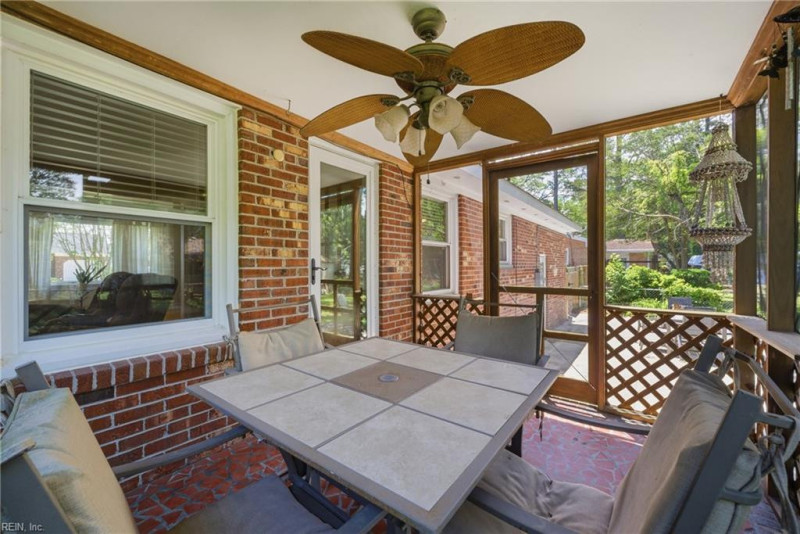 Photo 24 of 33 residential for sale in Chesapeake virginia