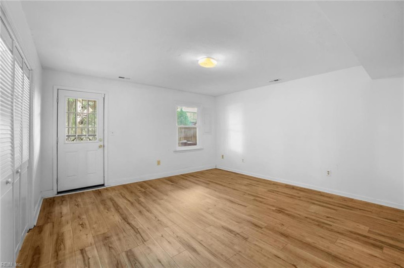 Photo 29 of 36 residential for sale in Virginia Beach virginia