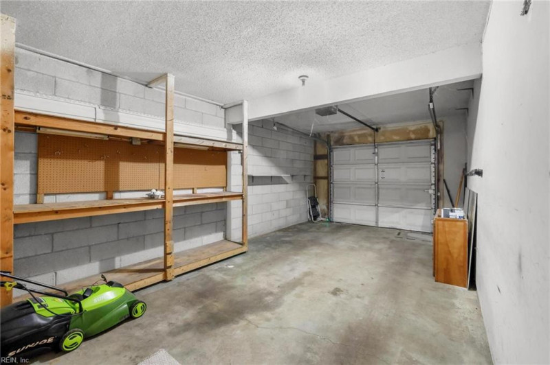 Photo 33 of 36 residential for sale in Virginia Beach virginia