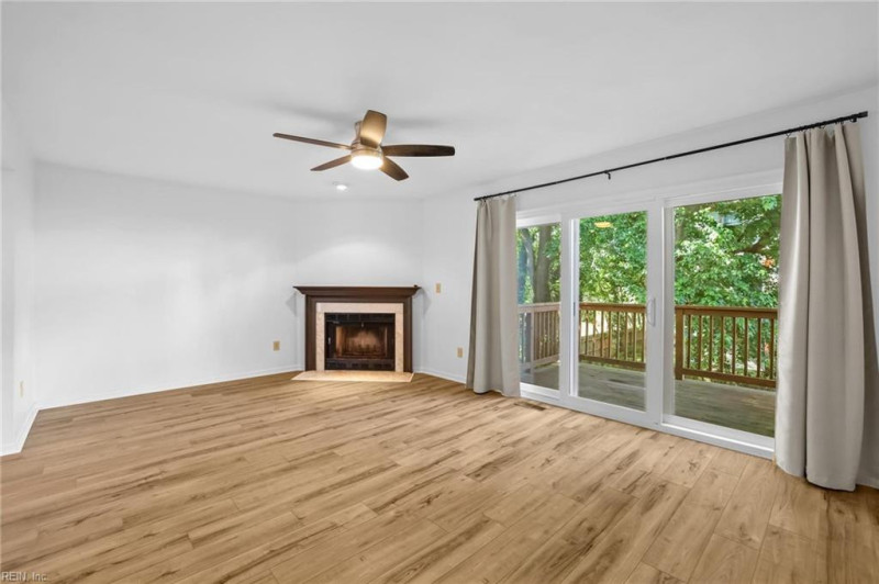 Photo 9 of 36 residential for sale in Virginia Beach virginia