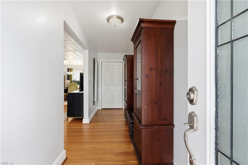 Photo 19 of 48 residential for sale in Norfolk virginia Photo 19 of 48 residential for sale in Norfolk virginia