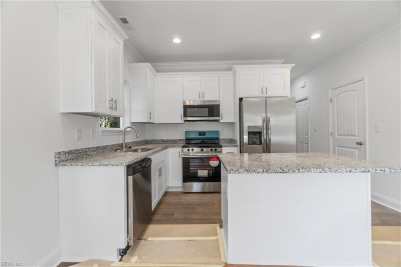 Photo 5 of 20 residential for sale in Norfolk virginia