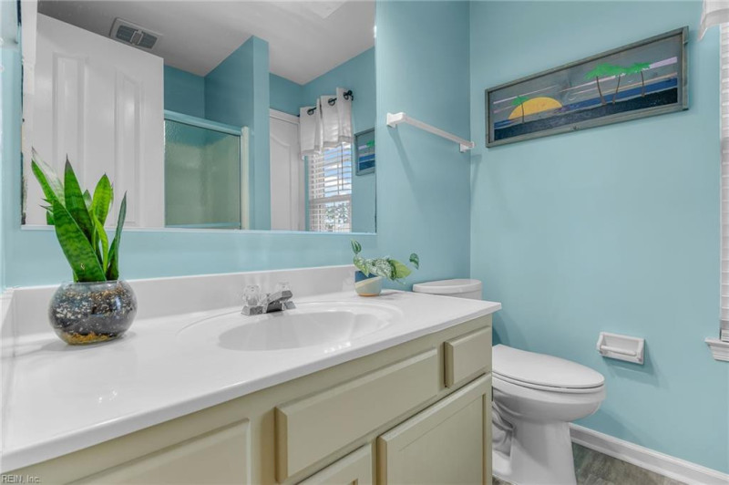 Photo 19 of 27 residential for sale in Virginia Beach virginia