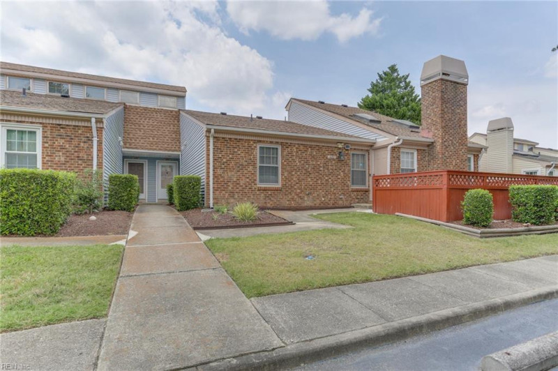 Photo 1 of 20 residential for sale in Virginia Beach virginia