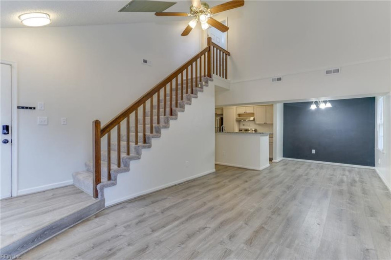Photo 13 of 20 residential for sale in Virginia Beach virginia
