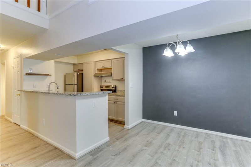 Photo 14 of 20 residential for sale in Virginia Beach virginia
