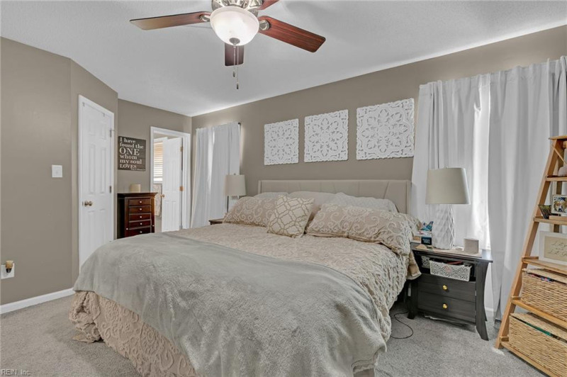 Photo 22 of 46 residential for sale in Gloucester County virginia