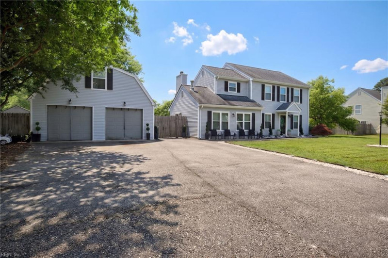 Photo 3 of 46 residential for sale in Gloucester County virginia
